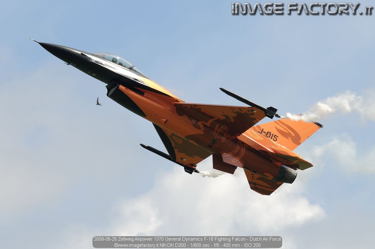 2009-06-26 Zeltweg Airpower 1370 General Dynamics F-16 Fighting Falcon - Dutch Air Force